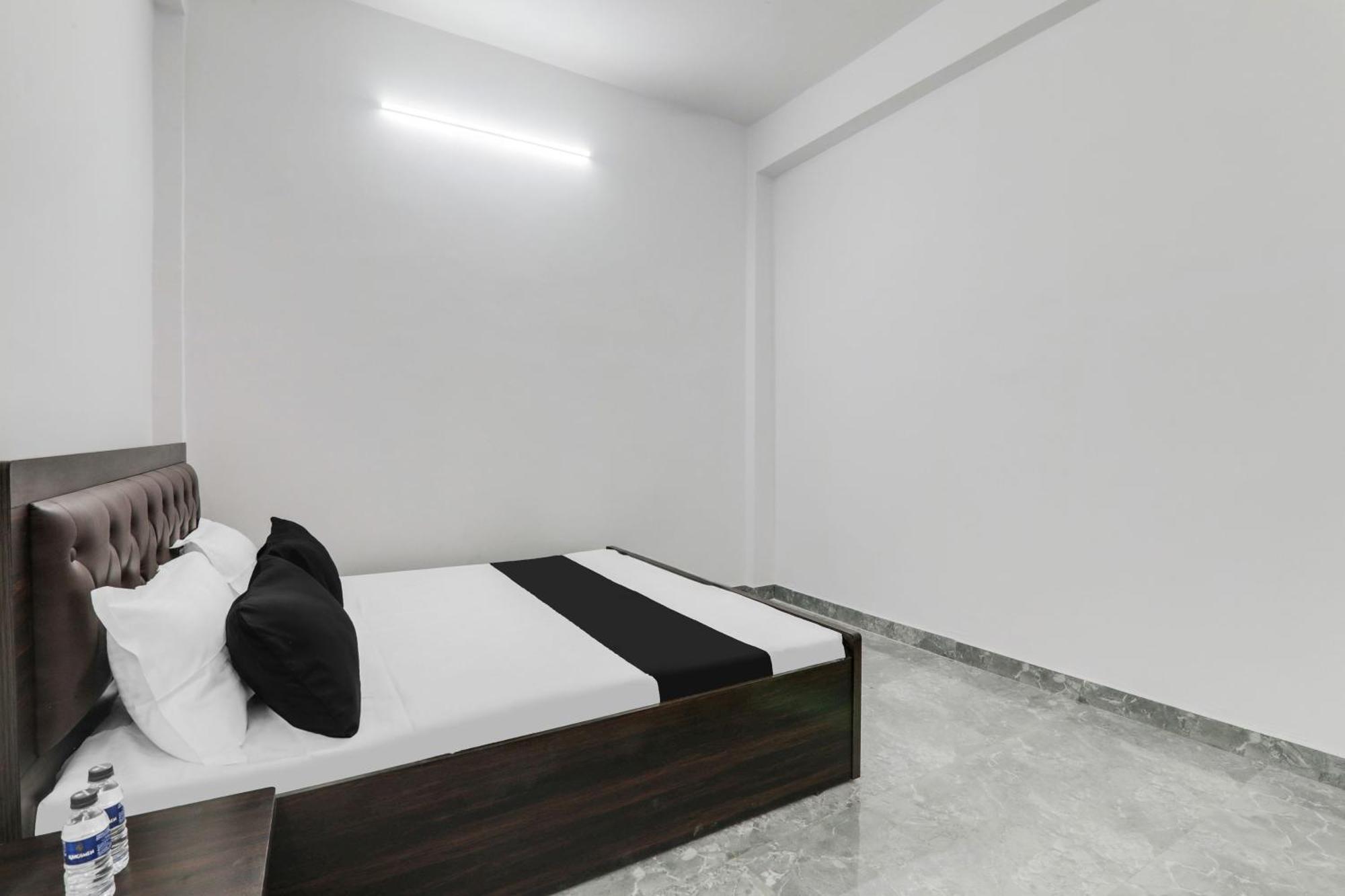 Hotel Spot On Chitransh 2*